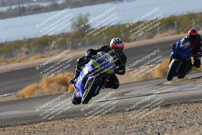 media/Dec-18-2022-SoCal Trackdays (Sun) [[8099a50955]]/Turn 14 (940am)/